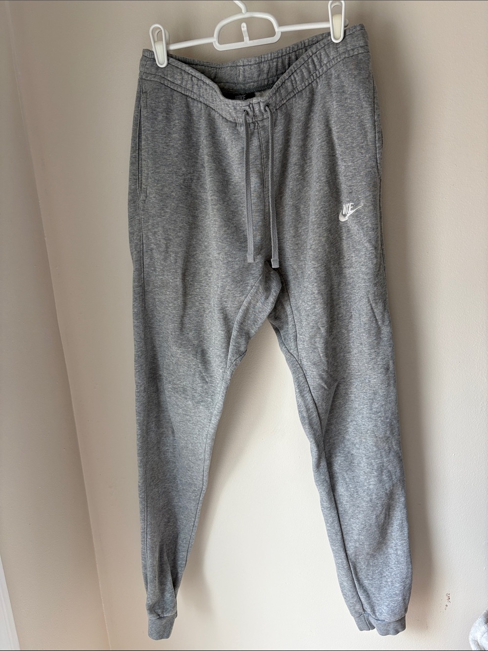 Nike Men's Gray Jogger Pants MT